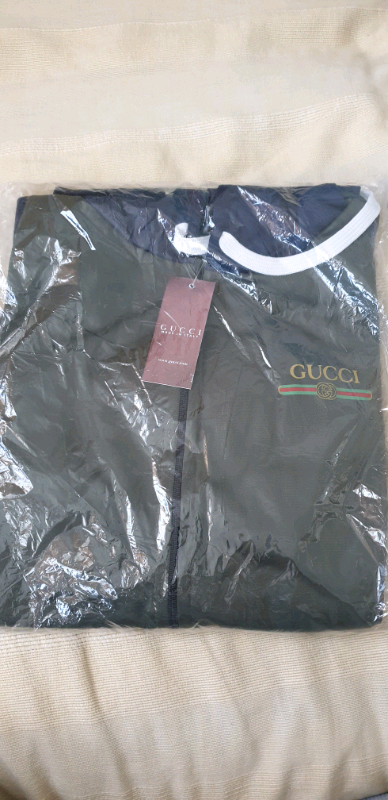 gucci sleeveless hoodie